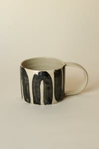 Image 3 of hakeme mug