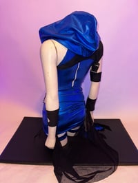 Image 2 of Tiffany - Kitana 