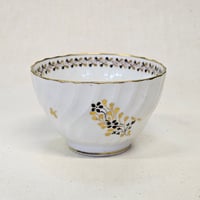 Image 1 of Antique Georgian Spiral-Fluted Gilded Tea Bowl circa Late 18th Century