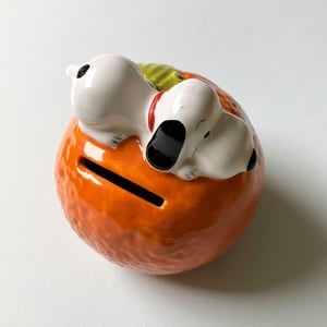 Image of Tirelire Snoopy orange années 70