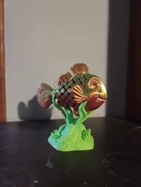 Image 1 of Flexi Clown Fish