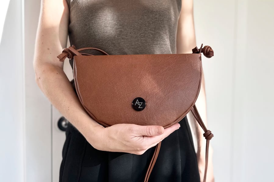 Image of Halfmoon bag Cognac