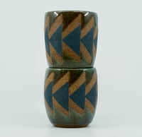 Image 2 of SET OF 2 STONEWARE MUGS 3
