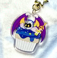 Image 1 of Meta Knight Cupcake Keychain
