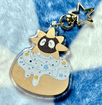 Image 1 of Sir Gordon Cinnamon Roll Keychain