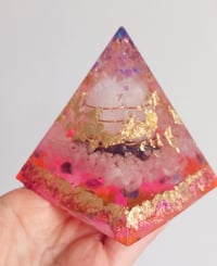 Image 2 of Pyramide Cristal Sérénité ✨️🩷