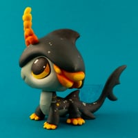 Image 4 of LPS outerworld seacreature custom