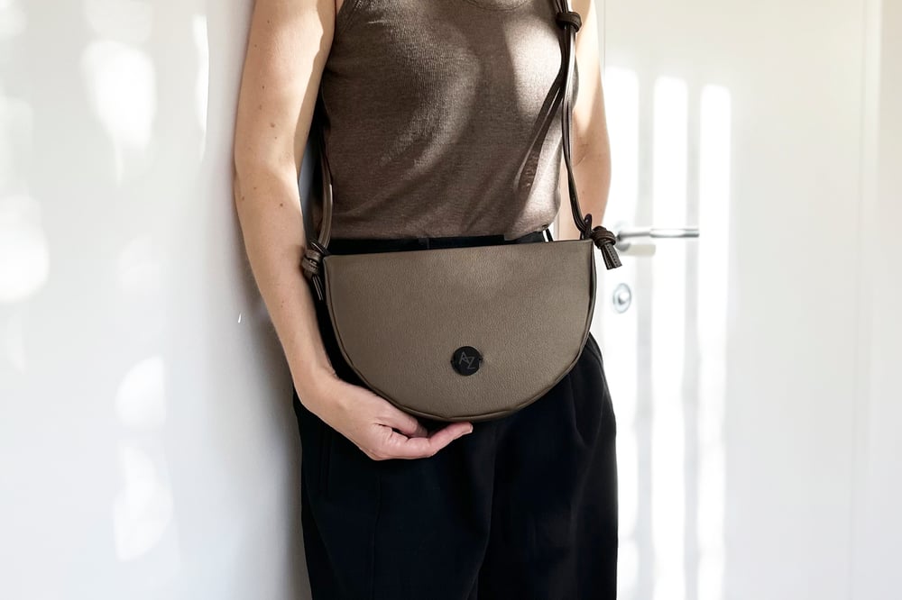 Image of Halfmoon bag Metallic