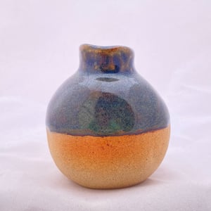 Image of Two eyed vase