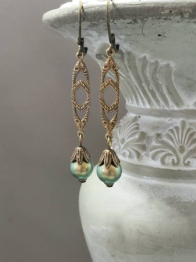 Image of Green Pearl Art Deco Earrings - 1920s Art Deco Jewelry - Art Deco Bridal Earrings - Flapper Jewel...