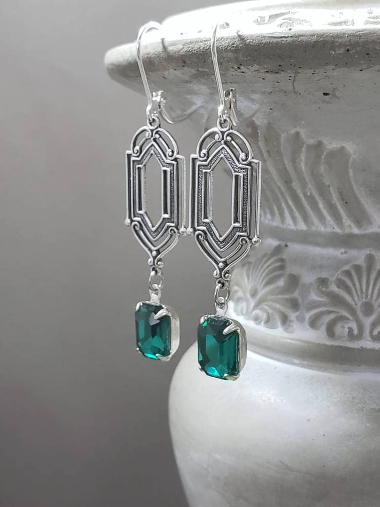 Image of Emerald Green Silver Art Deco Earrings - 1920s Art Deco Jewelry - 1920s Earrings - Flapper Jewelr...