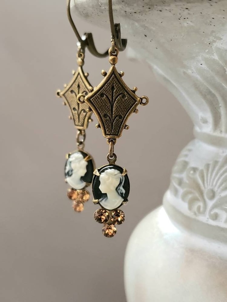 Image of Edwardian Cameo Earrings - Jane Austen Jewelry - Gilded Age Earrings - Victorian Era Jewelry - Re...