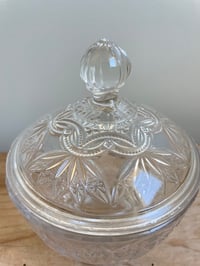 Image of Bonbonnière en verre 