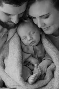 Image 6 of Newborn Studio Session (retainer)