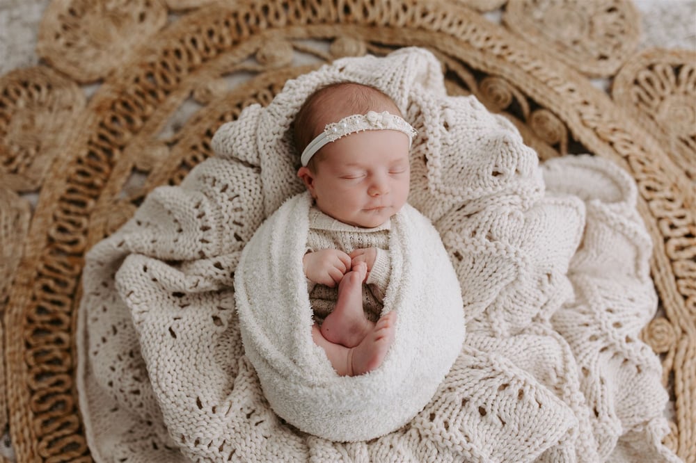 Image of Newborn Studio Session (retainer)
