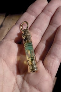 Image of Gold Level Pendant: Single Hardware