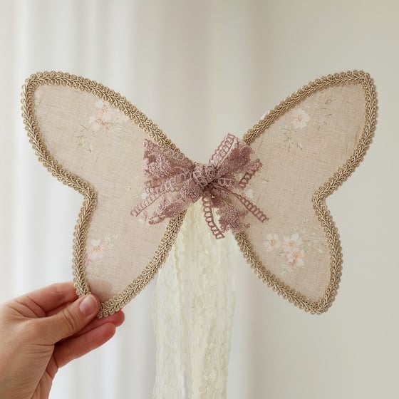 Image of Mauve Linen wings (small and medium)