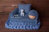 Image 4 of Newborn photo set rainbow