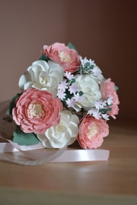 Image 3 of Bouquet Bridgerton