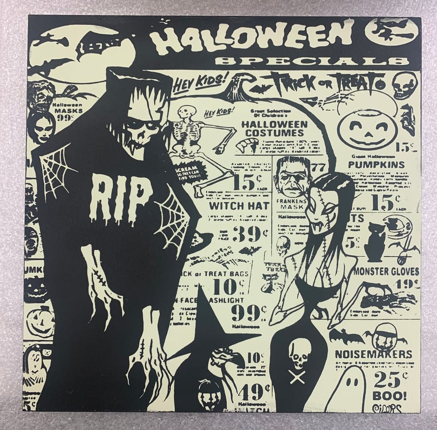 Image of glow in the dark - HALLOWEEN SPECIALS - art panels  1 left