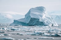 Dérive du géant endormi, Mer de Baffin, Détroit de Smith, Septembre 2024