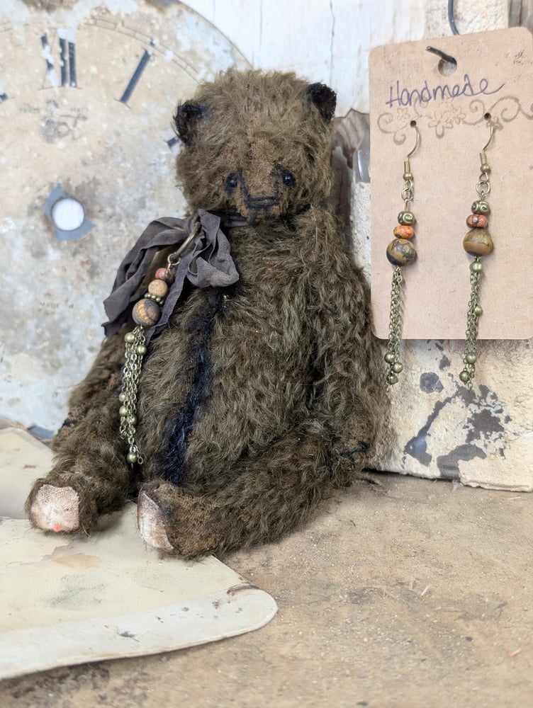 Image of 7"  Vintage  Style Chocolate MOHAIR bear - with FREE handmade earrings by Whendi's Bears