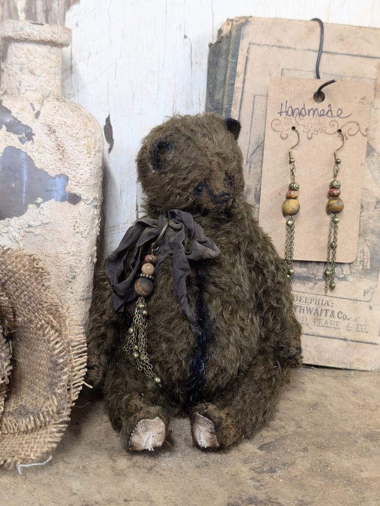 Image of 7"  Vintage  Style Chocolate MOHAIR bear - with FREE handmade earrings by Whendi's Bears