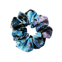 Scrunchie - Timeless Bloom