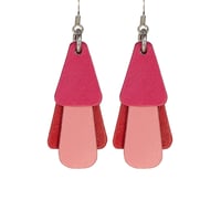 Australian leather earrings - 'Jazz'. Deep pink, warm pink, rich red [JPP-907]
