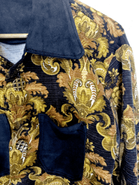 Image 3 of VESTE UNISEXE COURTE 3 POCHES UPSEW x REMAKING 3  / MOTIF MARRON et Mordoré / COLLAB EXCLUSIVE