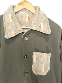 Image 3 of VESTE 3 POCHES UPSEW x REMAKING 4 / TAUPE / COLLAB EXCLUSIVE