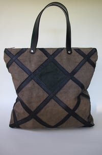 Image 3 of Danny bag
