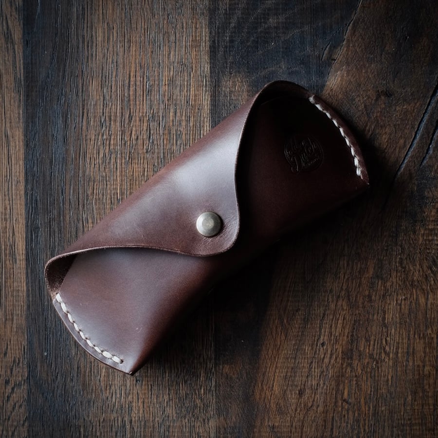 Image of Glasses case (dark brown)