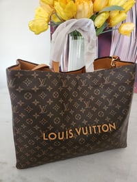 Image 1 of Jumbo LV Market Bag