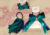 Image 5 of School bow set C