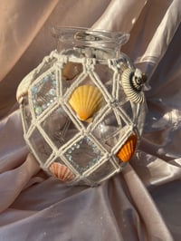 Image 5 of Seashell glass vase