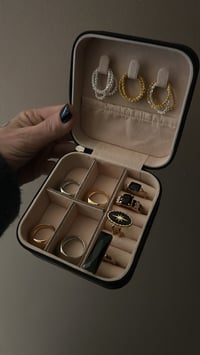 Image 4 of LÉO BOX JEWELS