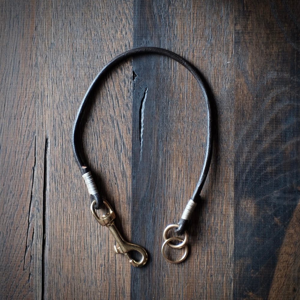 Image of wallet/key lanyard (dark brown)