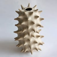 Image 3 of Vase blanc /H31 cm