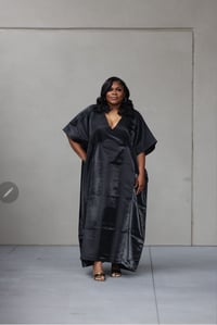 EVE LUXURY  CAFTAN  BLACK