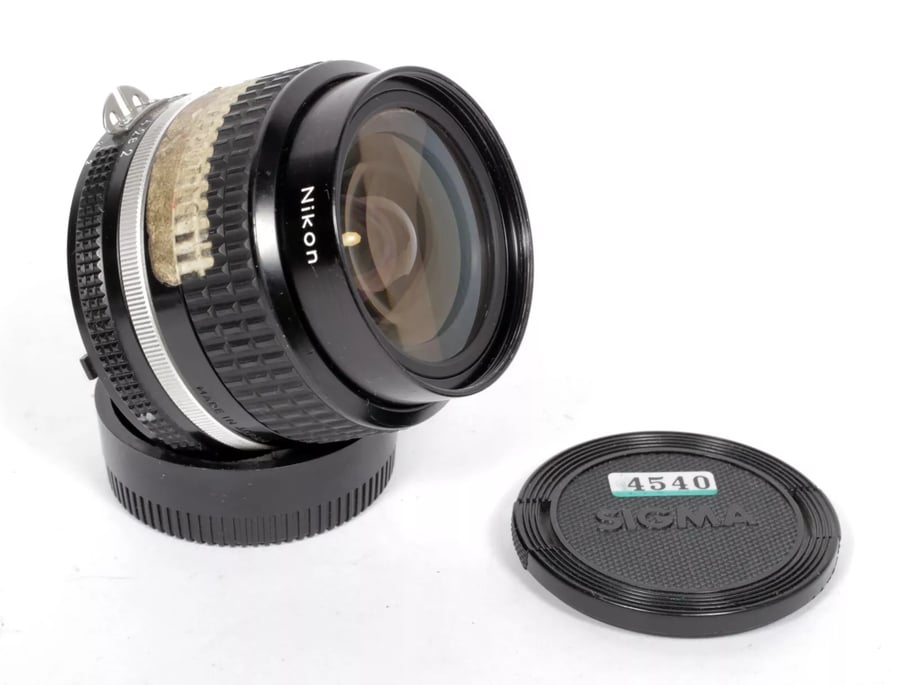 Image of Nikon Nikkor 24mm F2 AI-S lens for all F mount cameras #4540/#4543