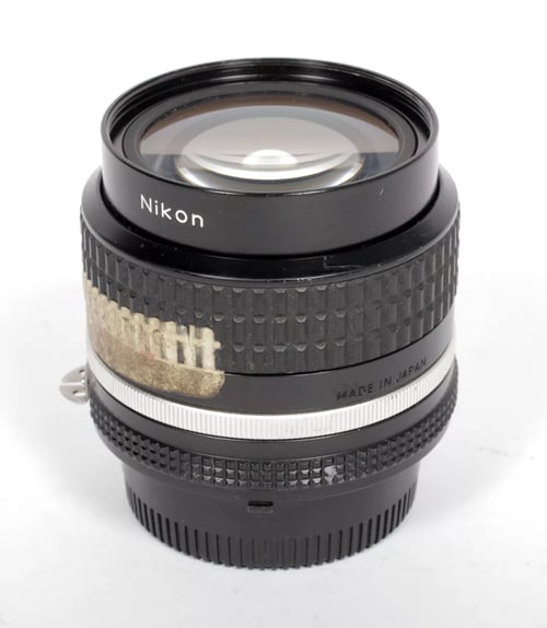 Image of Nikon Nikkor 24mm F2 AI-S lens for all F mount cameras #4540/#4543