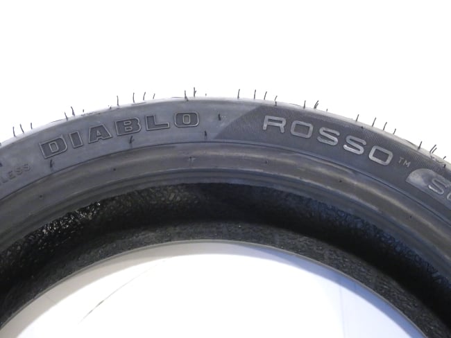 Pirelli Diablo Rosso 110/70-12