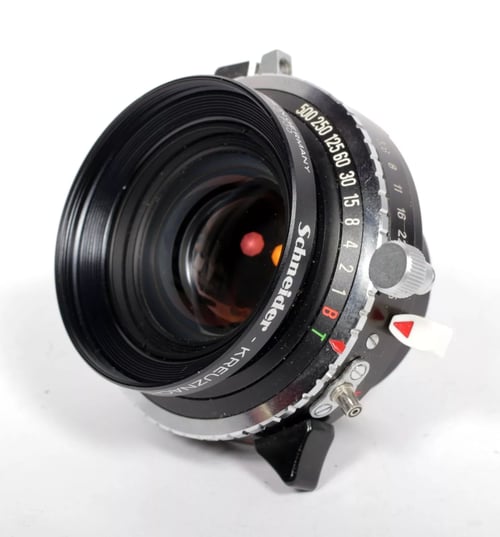 Image of Schneider Symmar S 120mm F5.6 lens in Copal #0 shutter #4547 (700) 