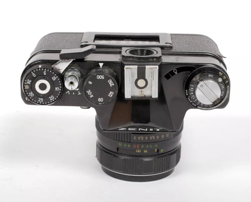 Image of Soviet Zenit 11 35mm SLR Film Camera with 58mm F2 Helios 44m-4 lens TESTED #4071