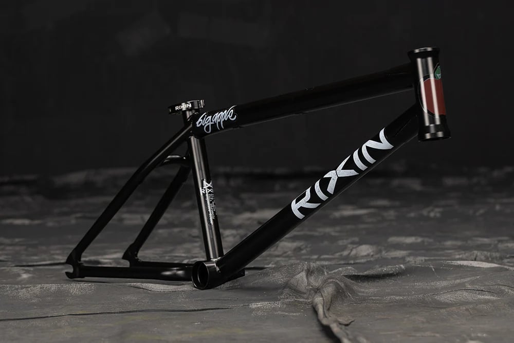 Image of Rixin Billy Perry Big Apple Frame