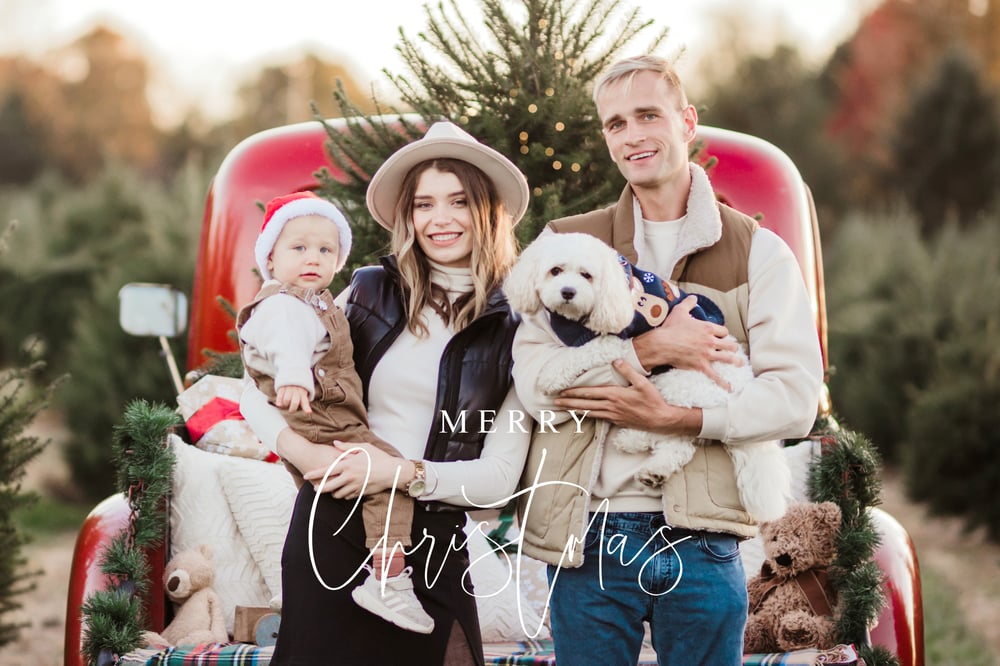 Image of CHRISTMAS RED TRUCK MINI SESSION / SUNDAY/ NOVEMBER 3rd, 2024