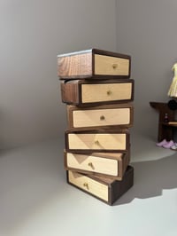 Image 2 of miniature Rotating drawer cabinet；dollhouse furniture；dollhouse chest of drawer