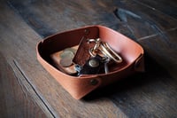 Image 3 of Old Dutch valet tray "supporter of good times" (cognac)