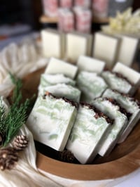 Image 6 of Fresh Linen Shea Butter Bar